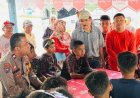 Polisi Humanis Redam Keributan Pengunjung di Pantai Air Manis, Konflik Berakhir Damai